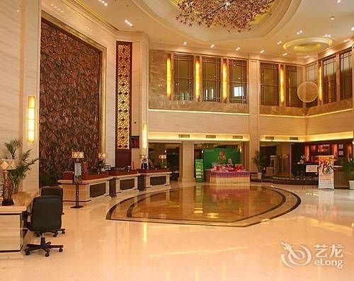 Taohualing Hotel Yichang Bagian luar foto